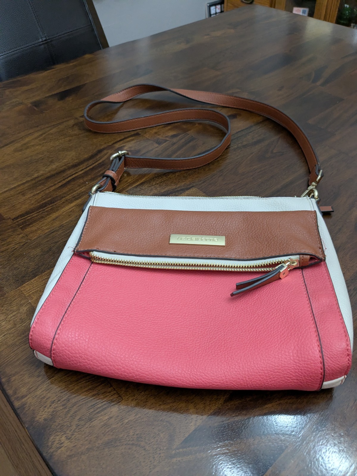 Liz Claiborne Pink/Brown/Beige Shoulder Bag/Purse/Crossbody, Excellent