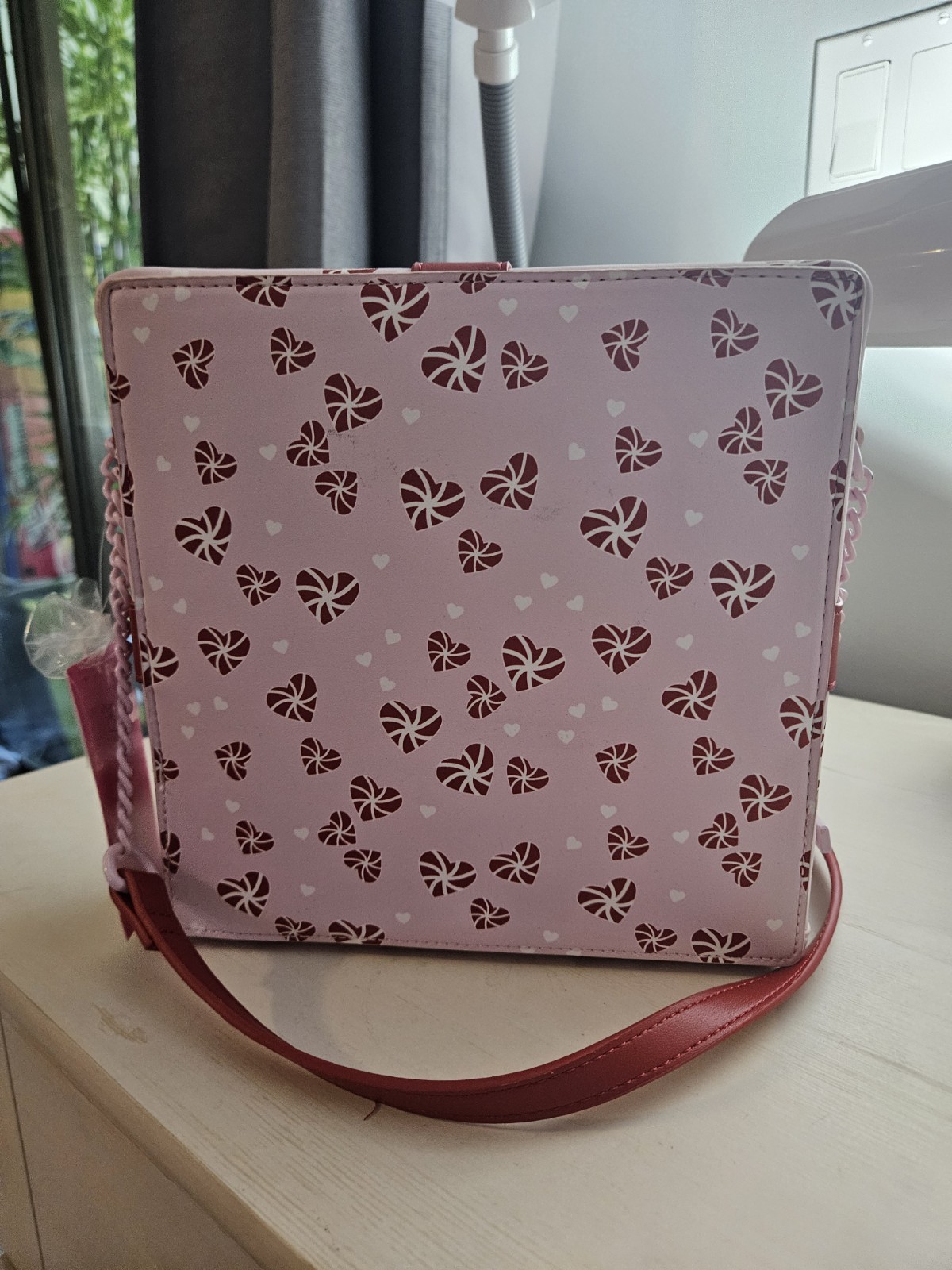 Betsey Johnson Pink Red Heart Print Bow Zip Crossbody Bag Adjustable Strap Purse
