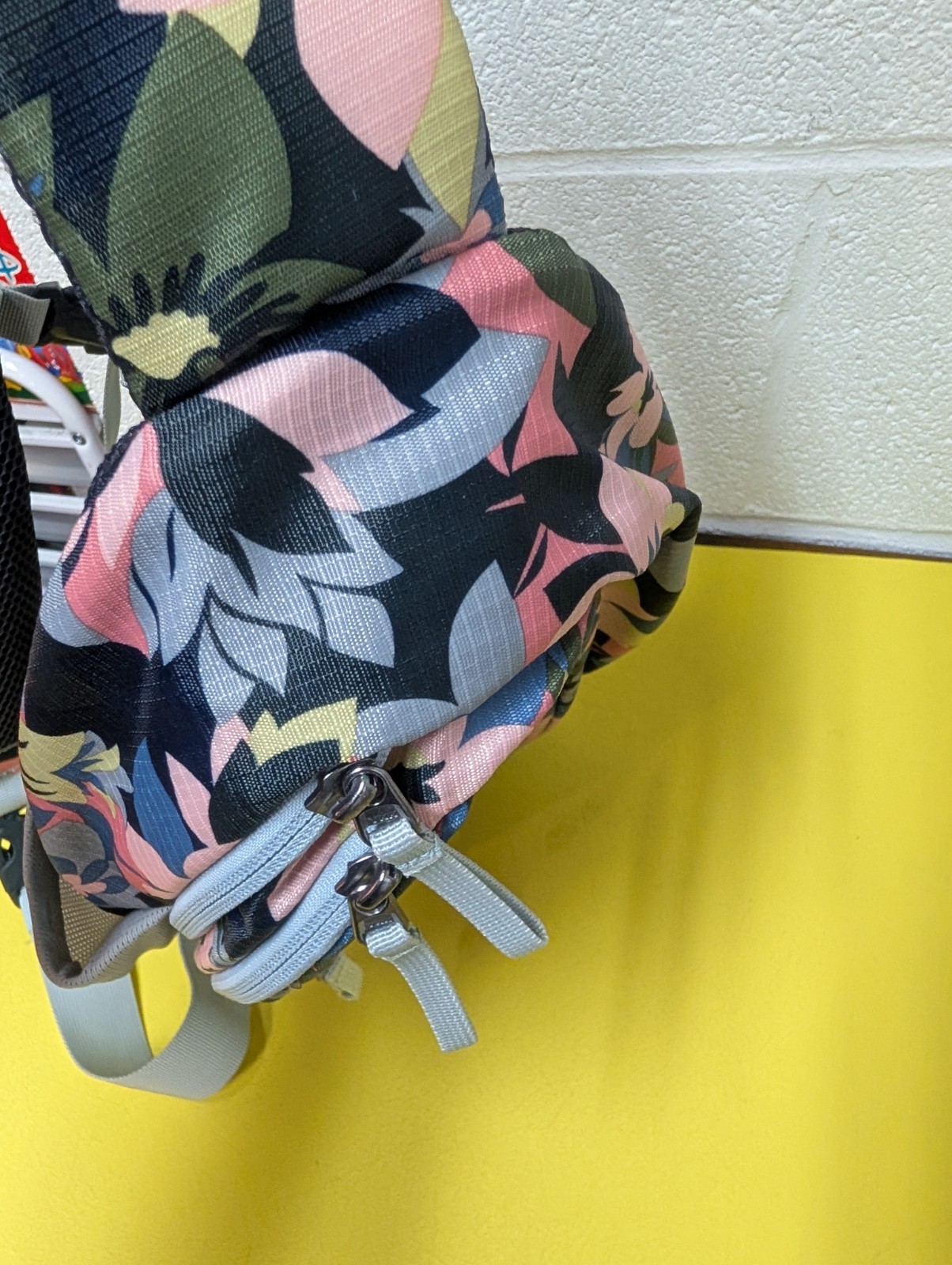 Vera Bradley Lorman Sling Backpack Vineyard Floral Bag Adjustable Purse