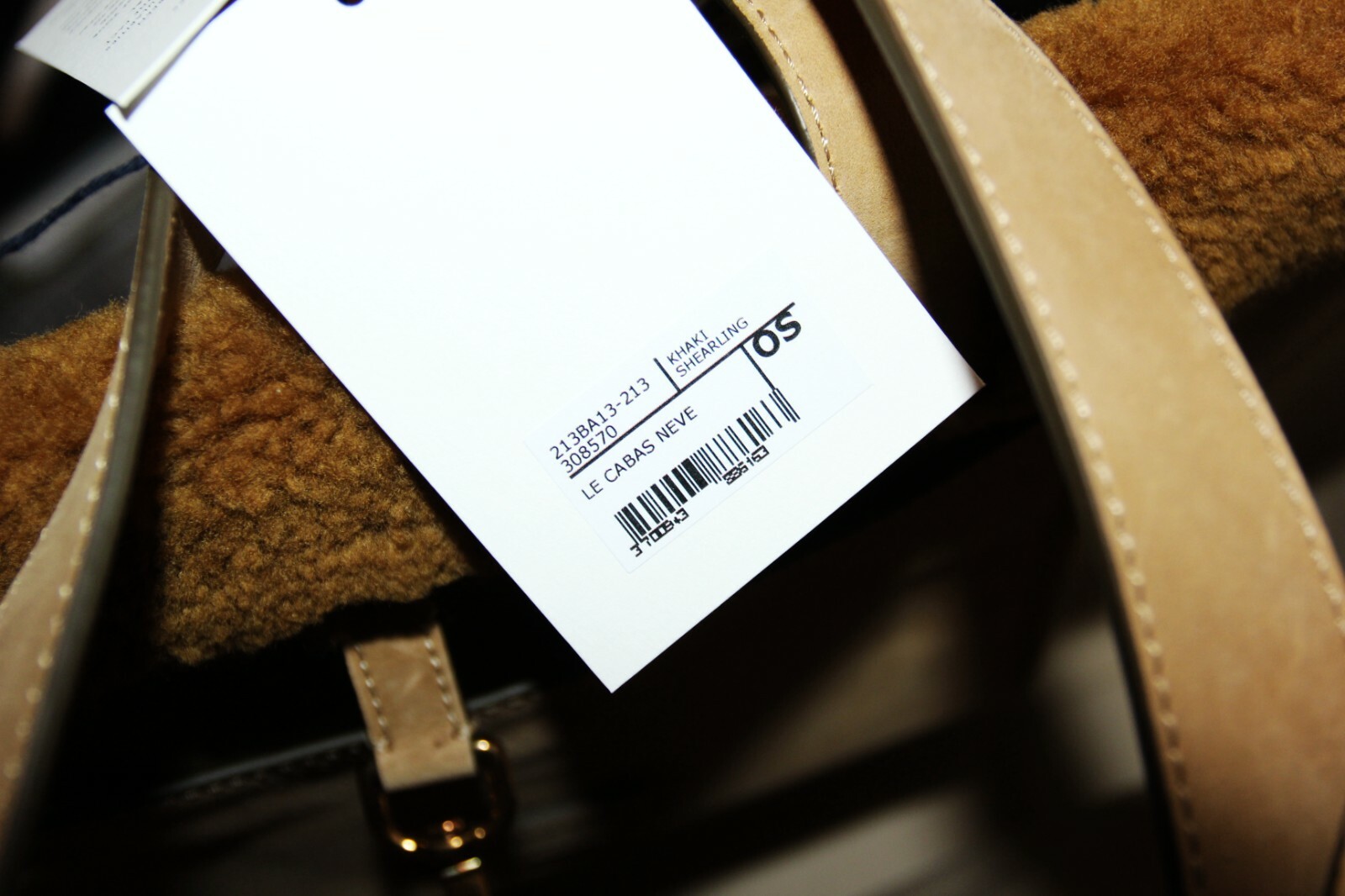 BNWT AW21 JACQUEMUS “LE CABAS NEVE” SHEARLING SHOULDER BAG