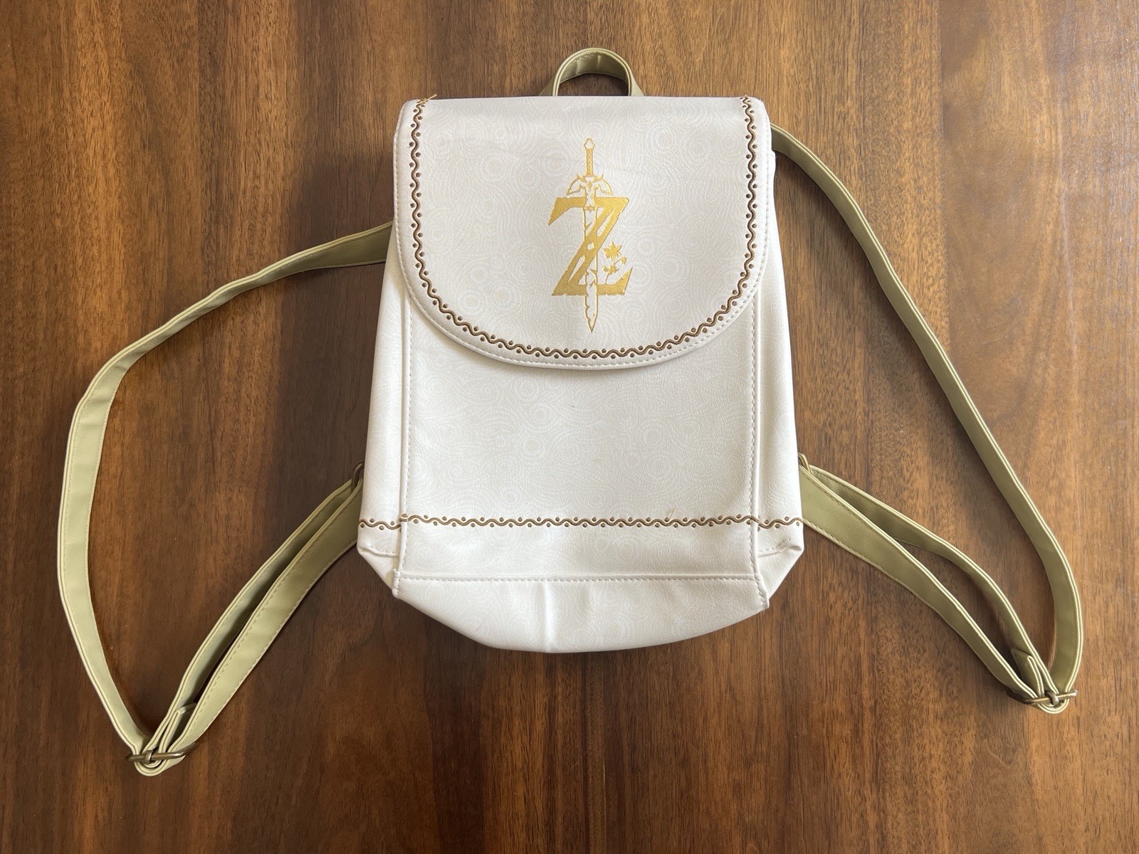 Legend of Zelda Faux Leather Backpack Danielle Nicole Nintendo White Gold RARE