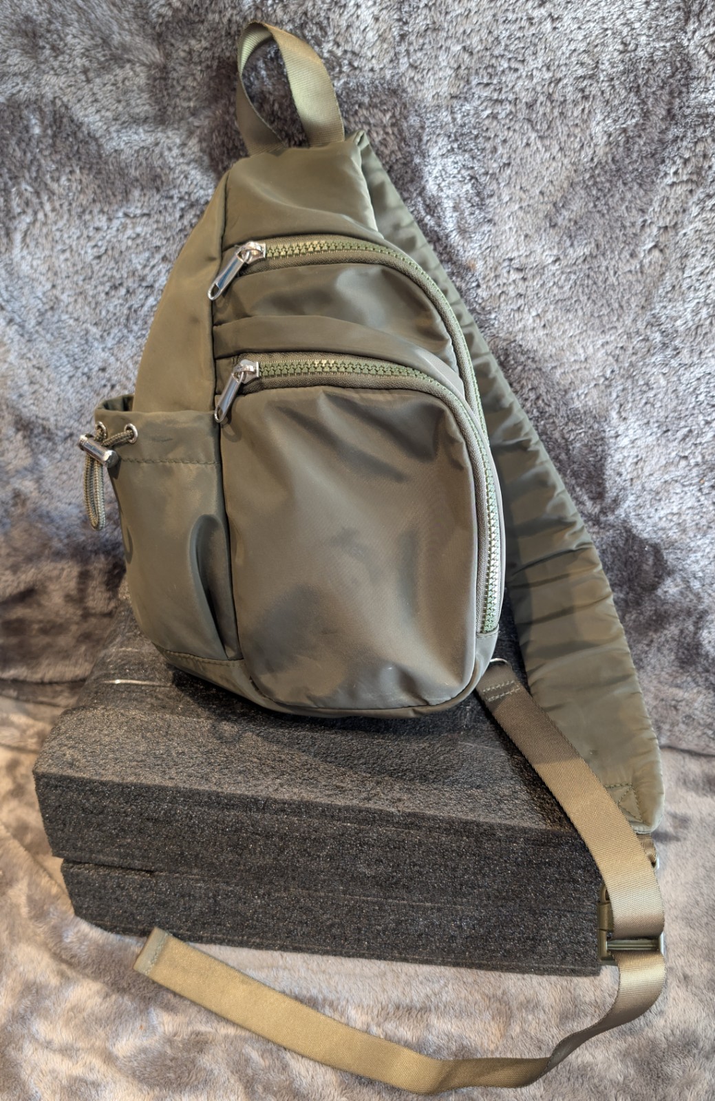 Wild Fable, Flap Sling Crossbody Bag Army Green