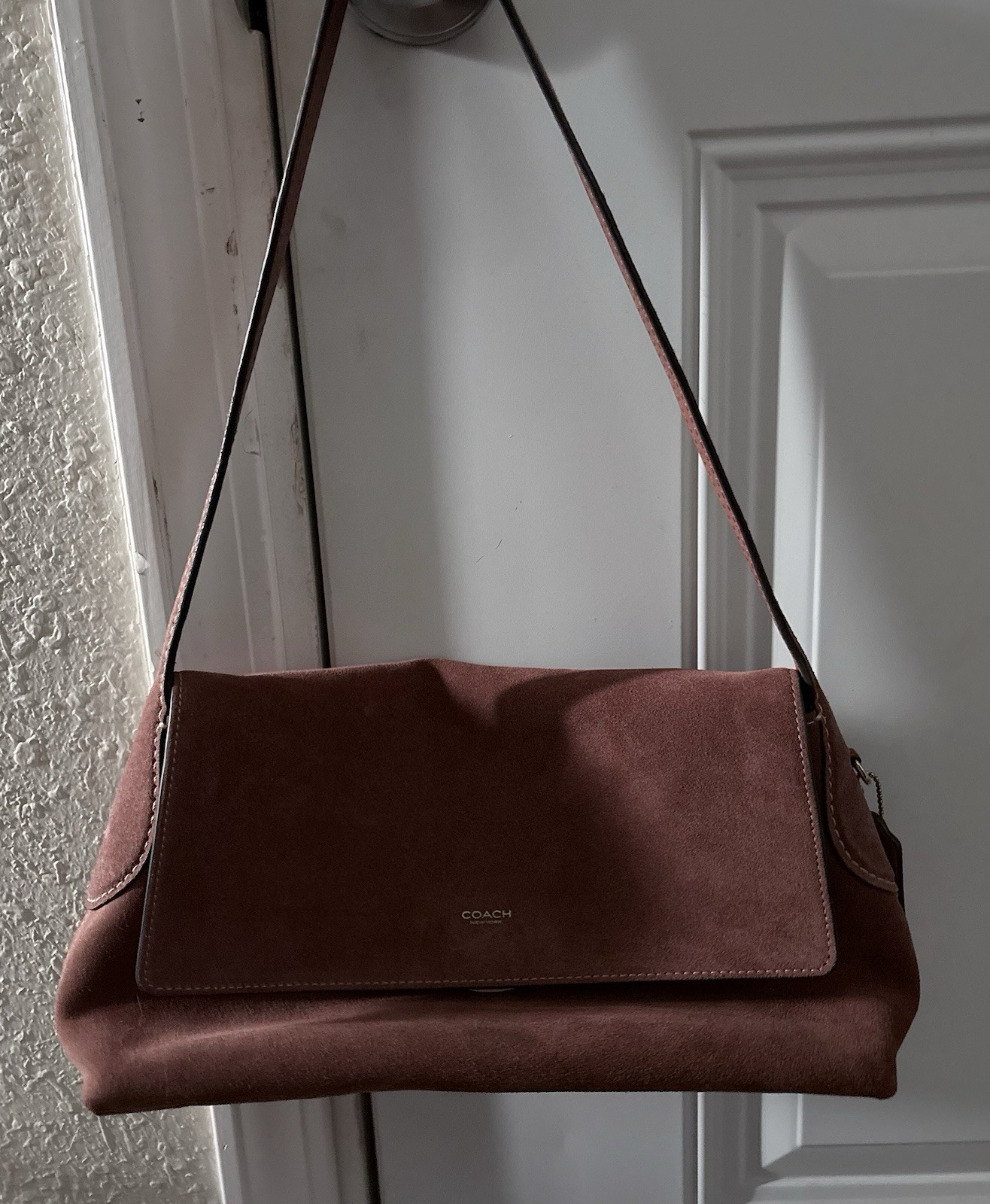 Coach Chelsea 36 Suede Shoulder Bag Zipper, Lined Inner Pockets, Charm, Gold