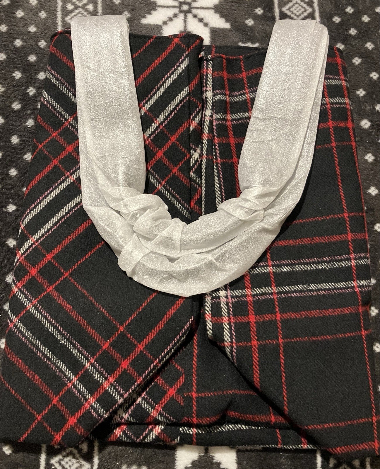 Victoria’s Secret Plaid Tote Bag Holiday Weekender Black Red Travel 2025 ED NWT