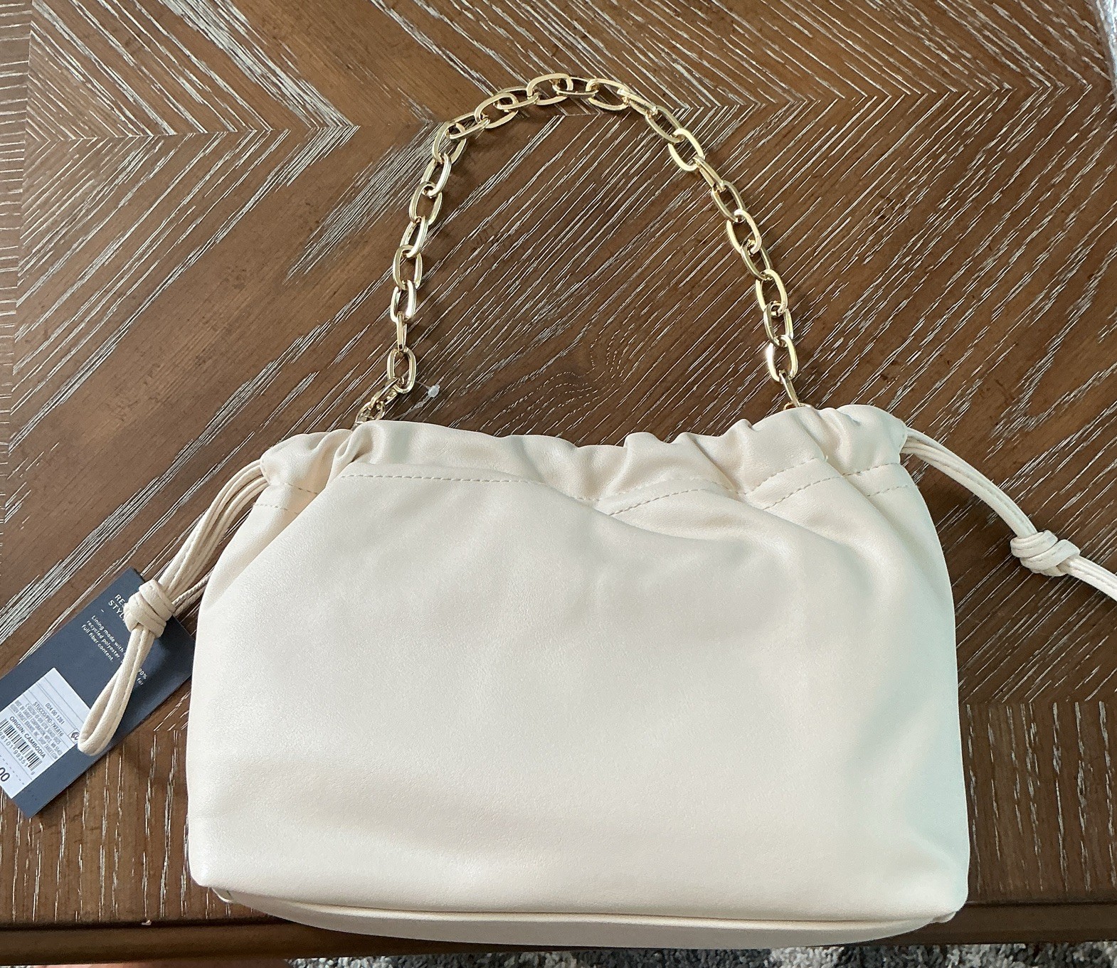 A New Day Ivory Drawstring Small Shoulder Bag Gold Chain Strap Convertible