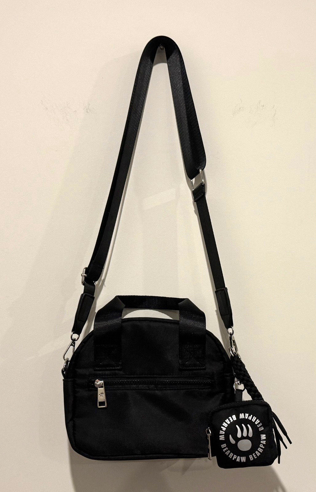 NWT Bearpaw Black Crossbody Purse Bag with AirPod Case $98