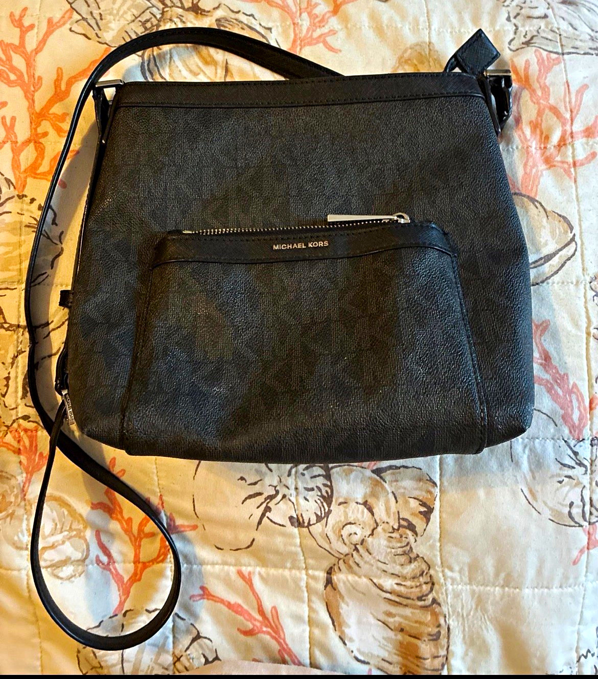 Michael Kors Black Monogram Zip Crossbody Shoulder Bag Silver Hardware Medium
