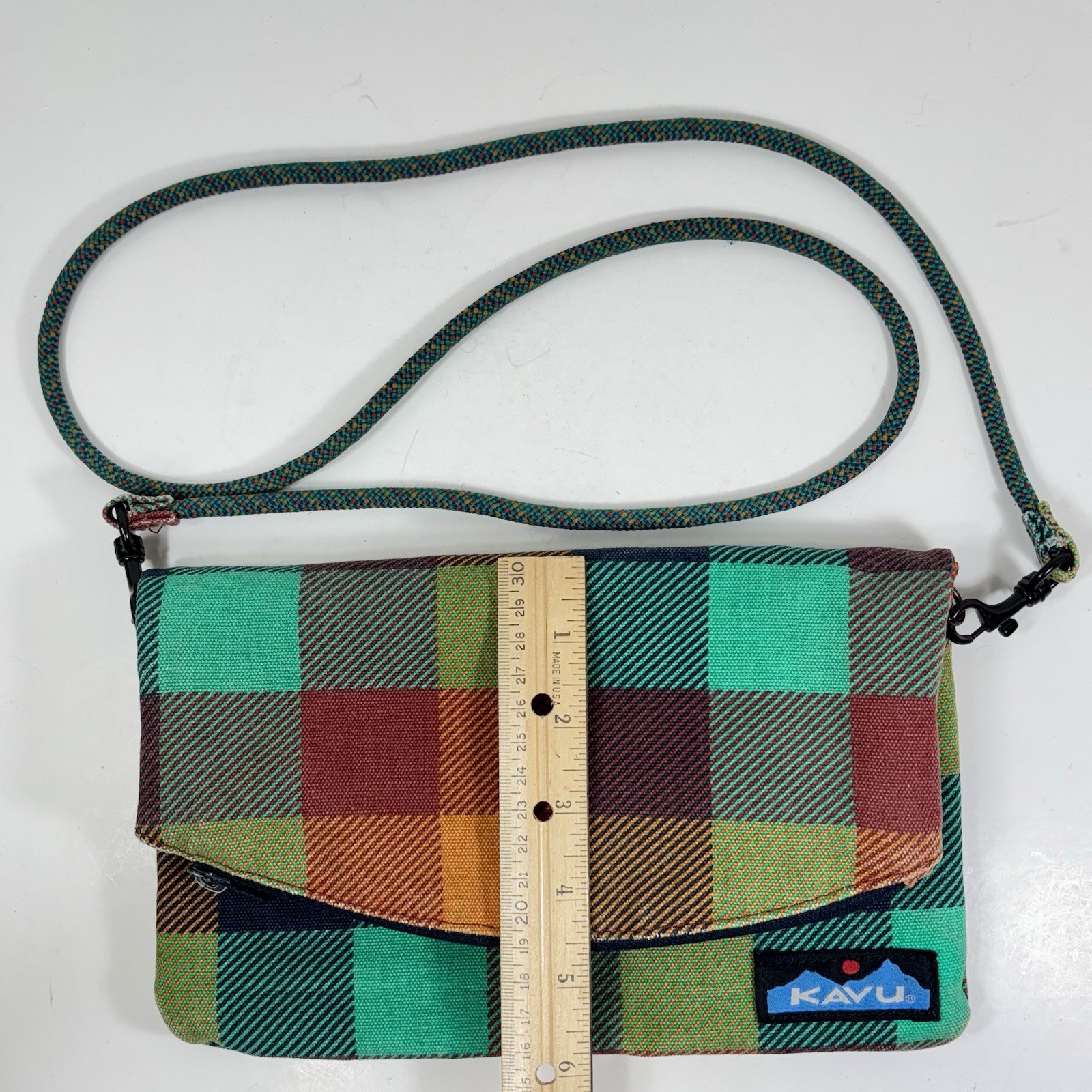 KAVU ‘SLINGALING’ Multicolor Plaid Crossbody Fold Over Bag 9.5″x5.75″/27″ Drop