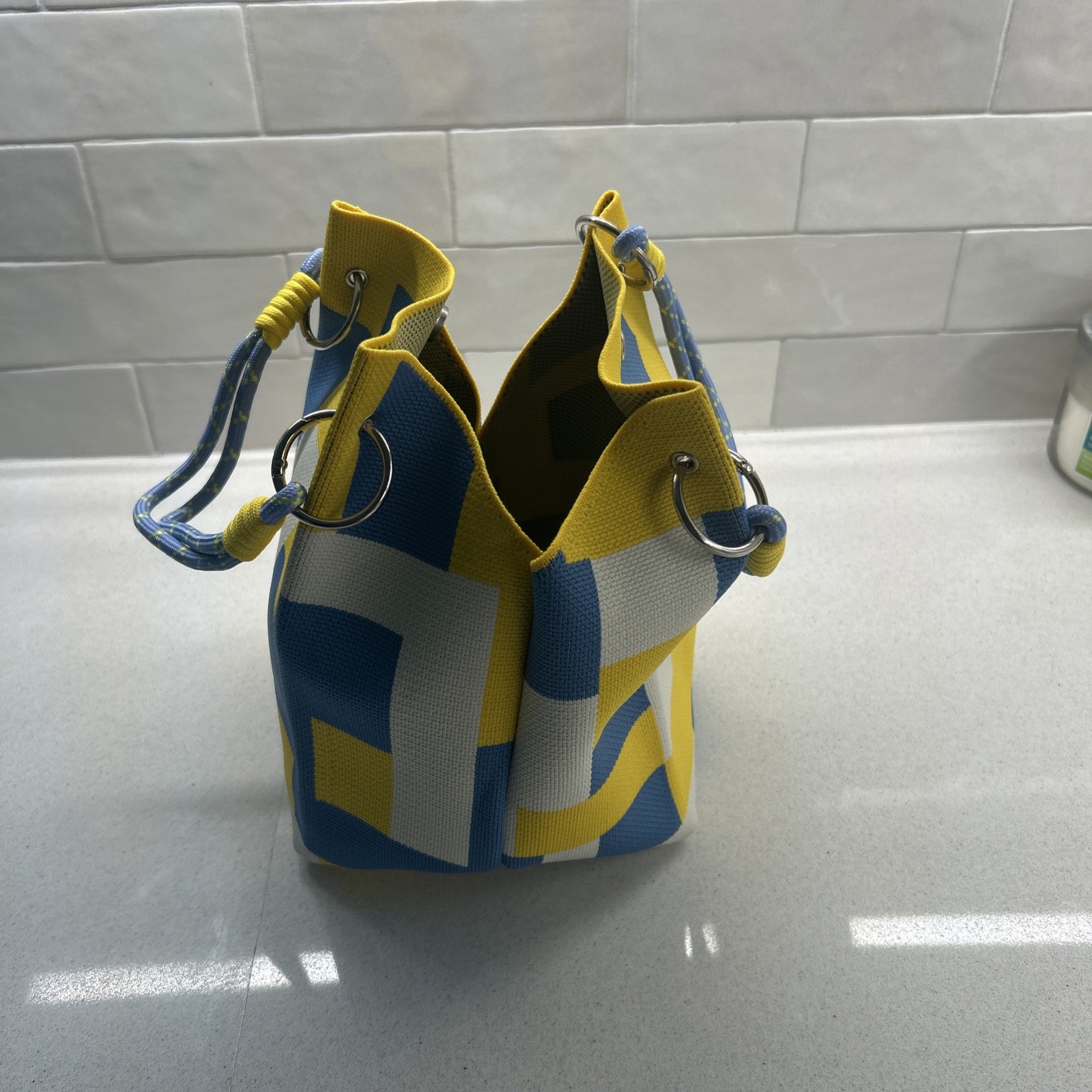 NEW Structured Knit Colorblock Bucket Bag Tote Rope Handle Yellow Blue White