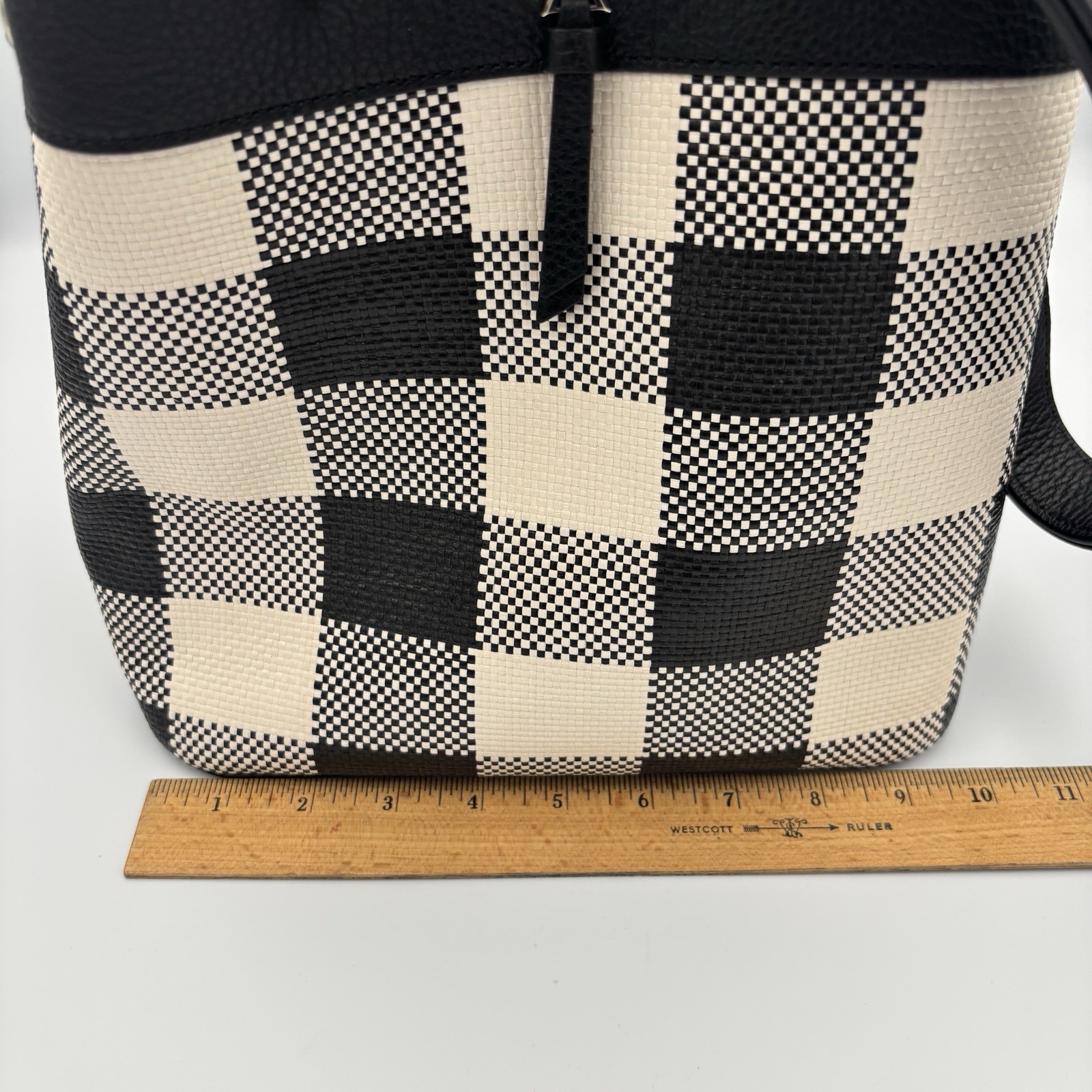 Kate Spade Marti Large Bucket Bag Black Plaid , Classic Luxury – Retired K9435