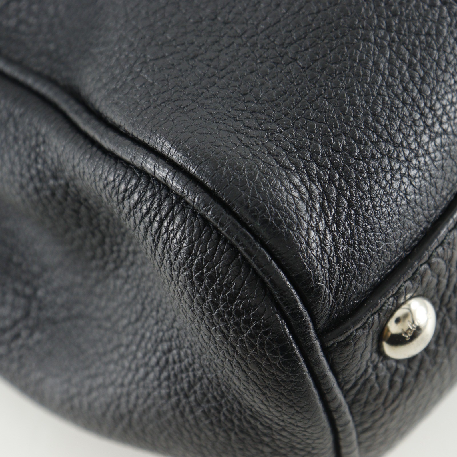 Salvatore Ferragamo Gancini Tote Bag FZ-21 C922 black Calfskin Women