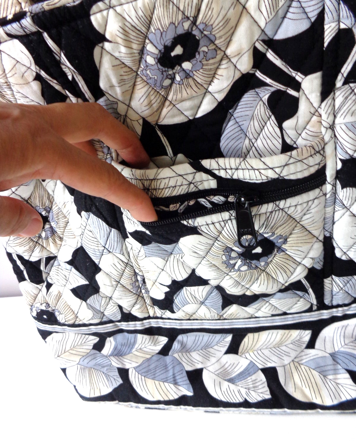 Vera Bradley Black and White Flower Tote Bag “Camellia” Pattern
