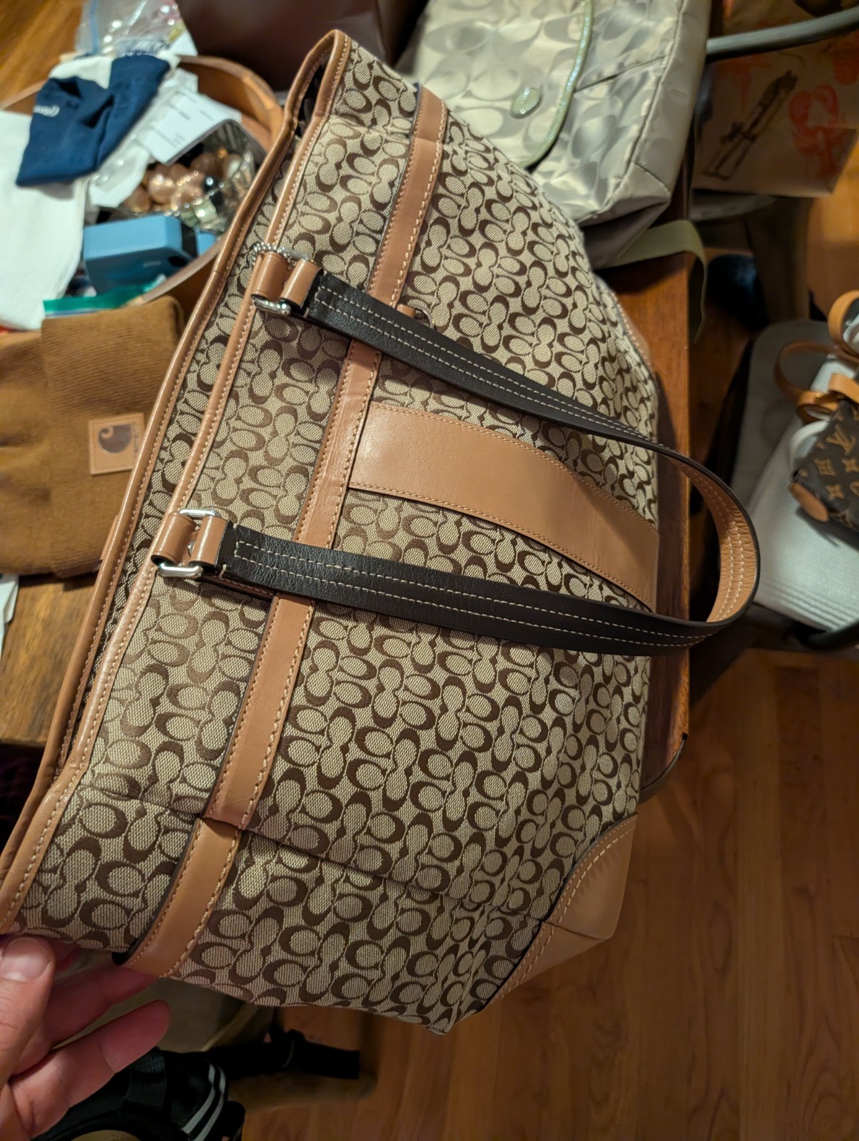 Women’s COACH Signature Tote Khaki Canvas Shoulder Bag (J1176-F77166)