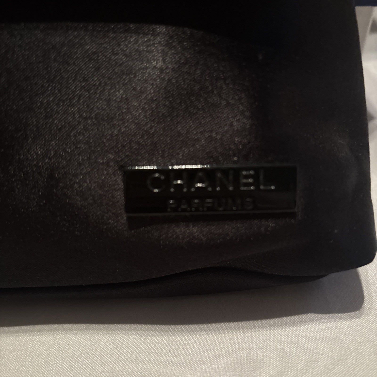 CHANEL Parfums Black Satin Makeup Clutch New