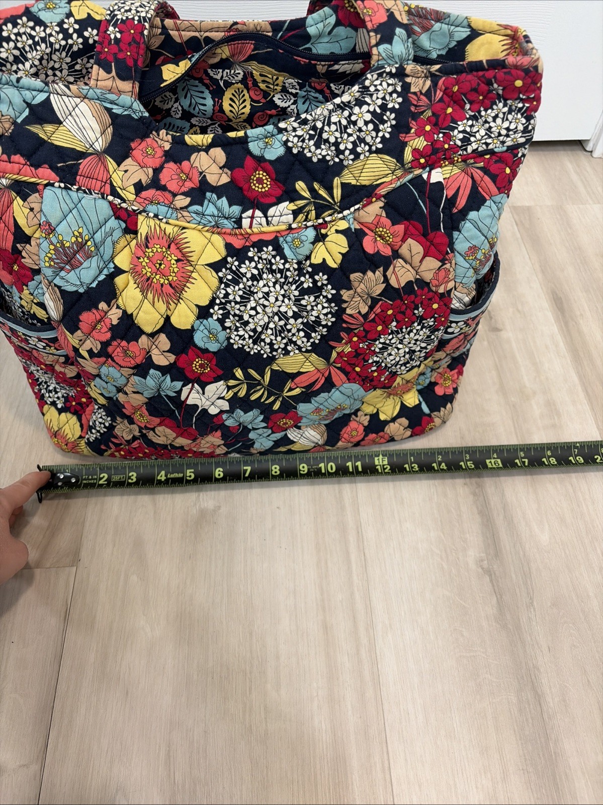 Vera Bradley Happy Snails Large Purse/Tote