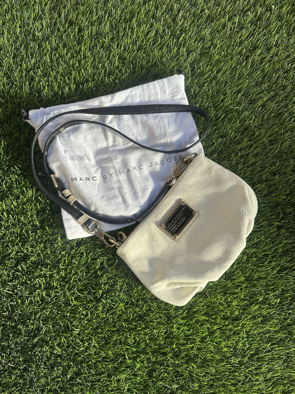 Marc by Marc Jacobs Cream Leather Crossbody with Black Strap and Gold Hardware