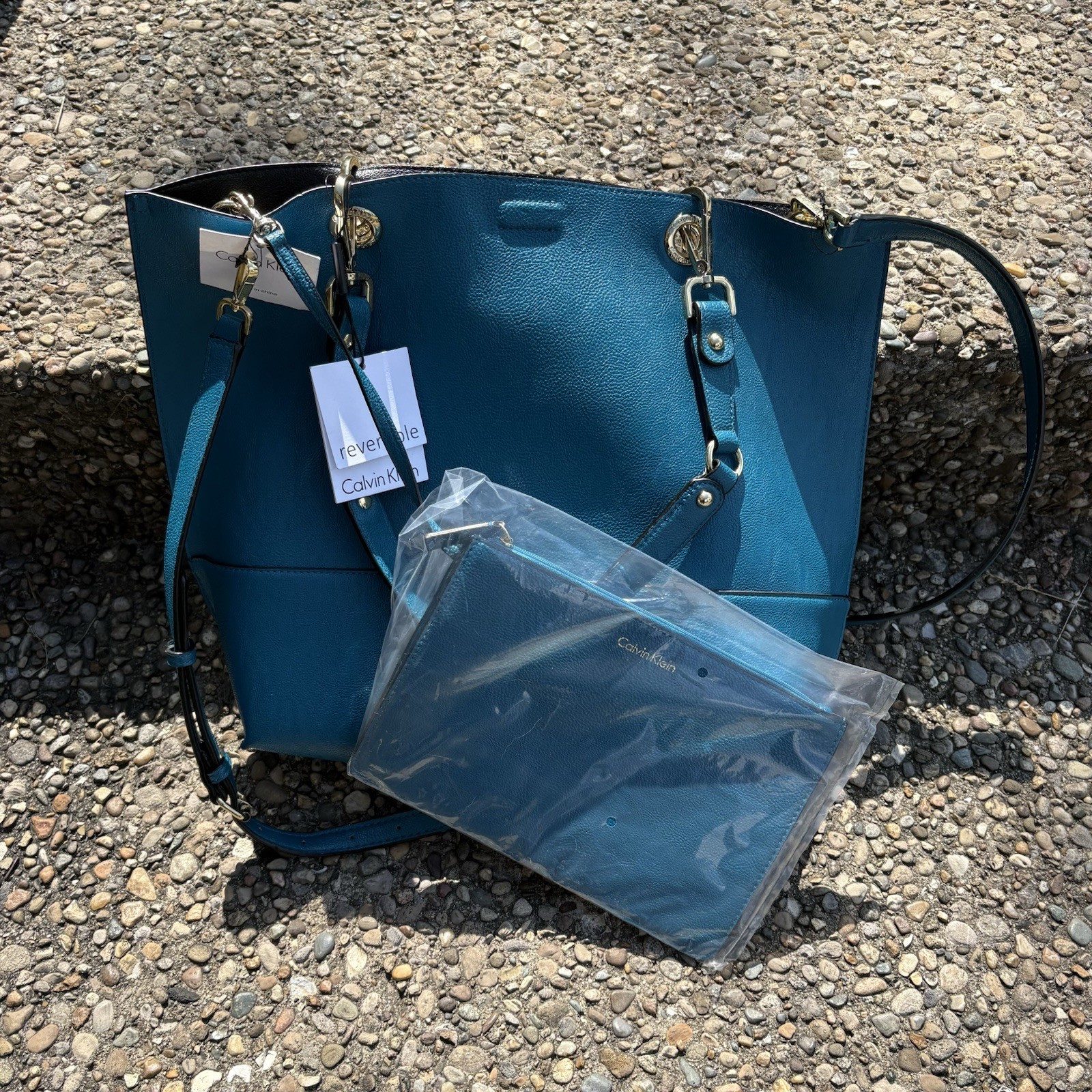 NEW NWT CALVIN KLEIN TEAL BLUE LEATHER XL TOTE BAG With CLUTCH 14in X 17in