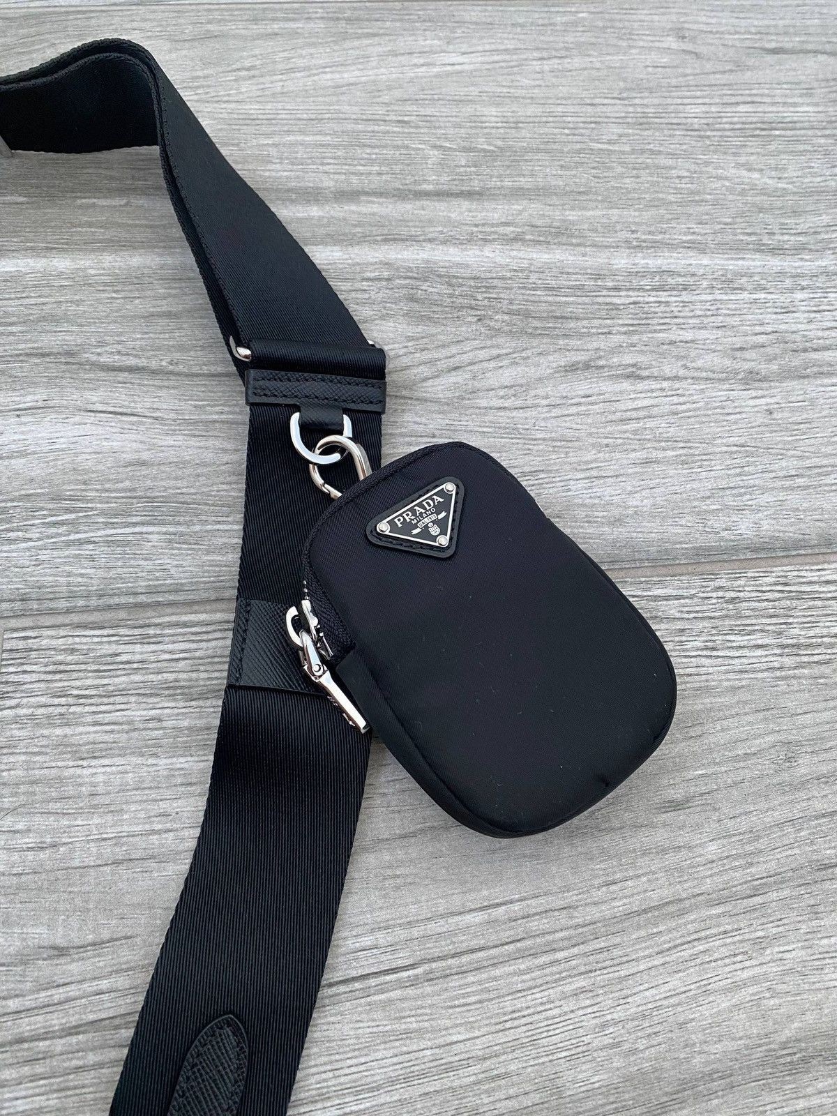PRADA Re-Edition 2005 Shoulder Bag Black Nylon