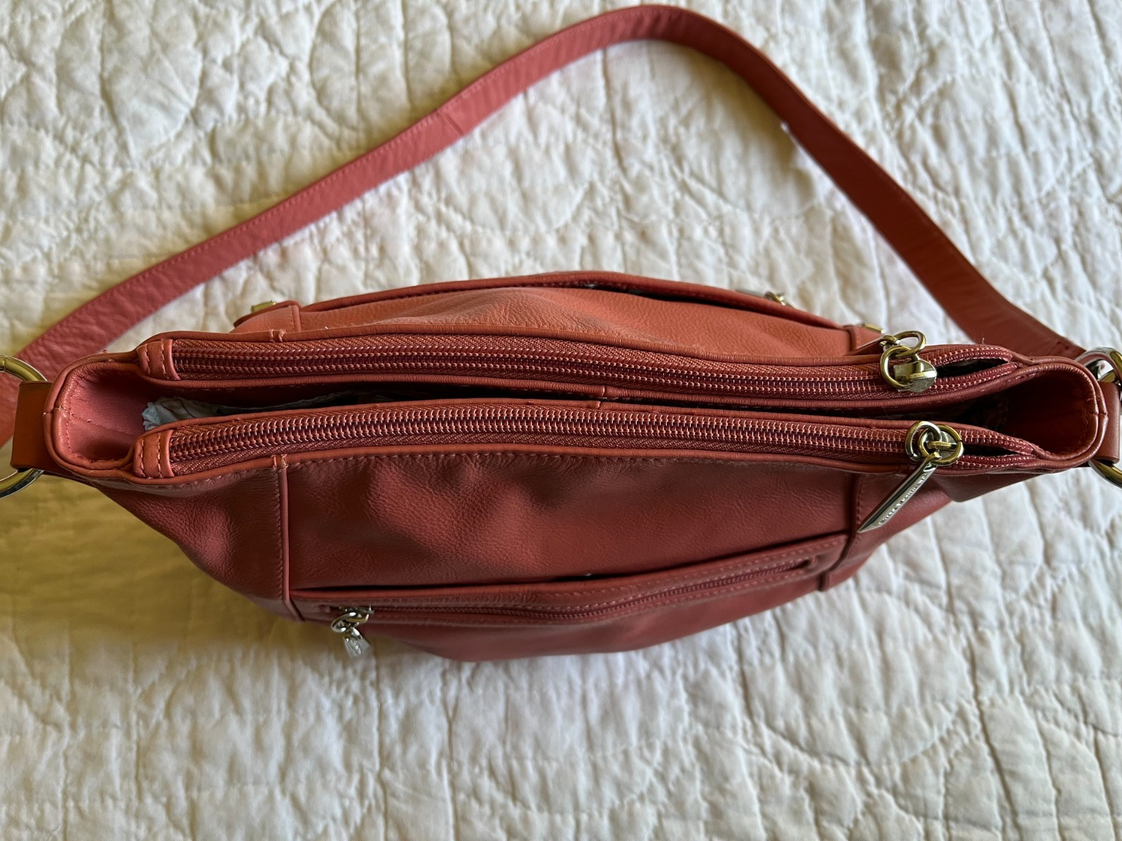 Stone Mountain Terra Cotta Soft Supple Leather XBody Purse Pockets! XLNT