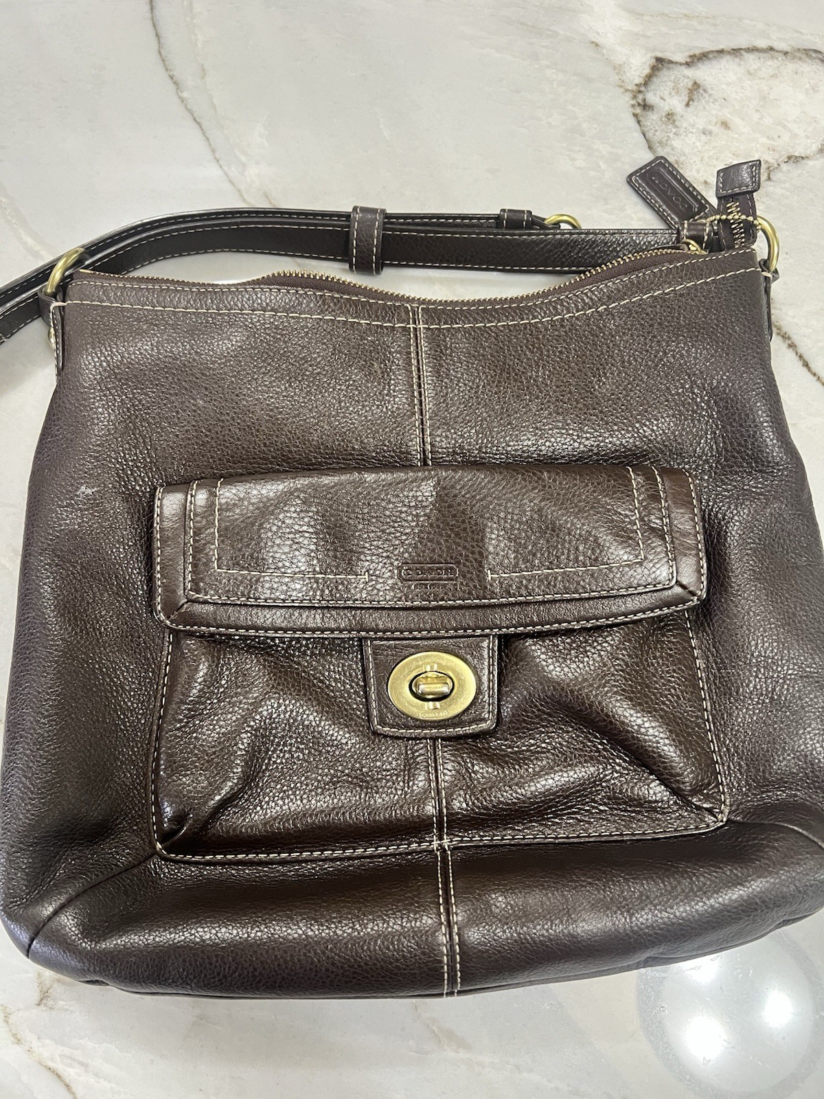 Coach Women’s Leather Medium Purse Brown Leather Condition Good