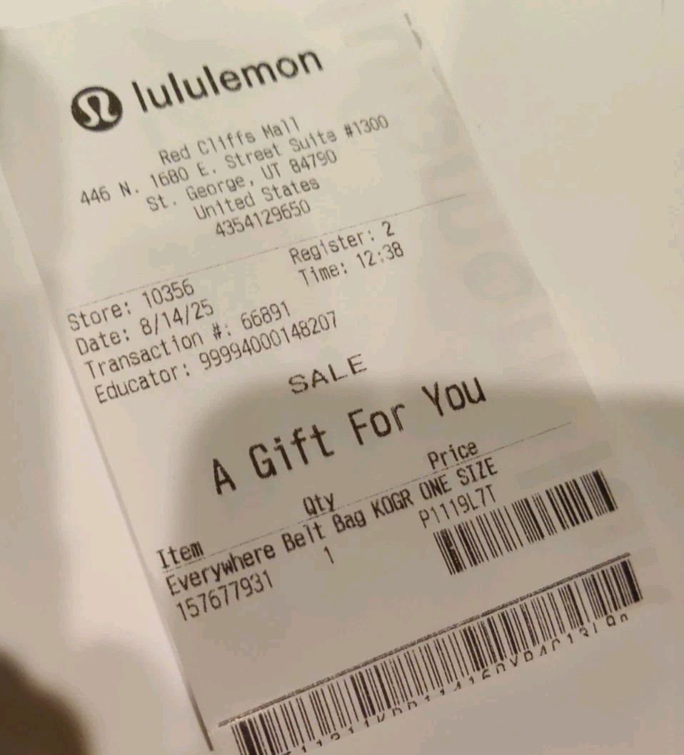 NWT Lululemon 1L Everywhere Belt Bag/Fanny Pack/Crossbody Bag Kohlrabi Green