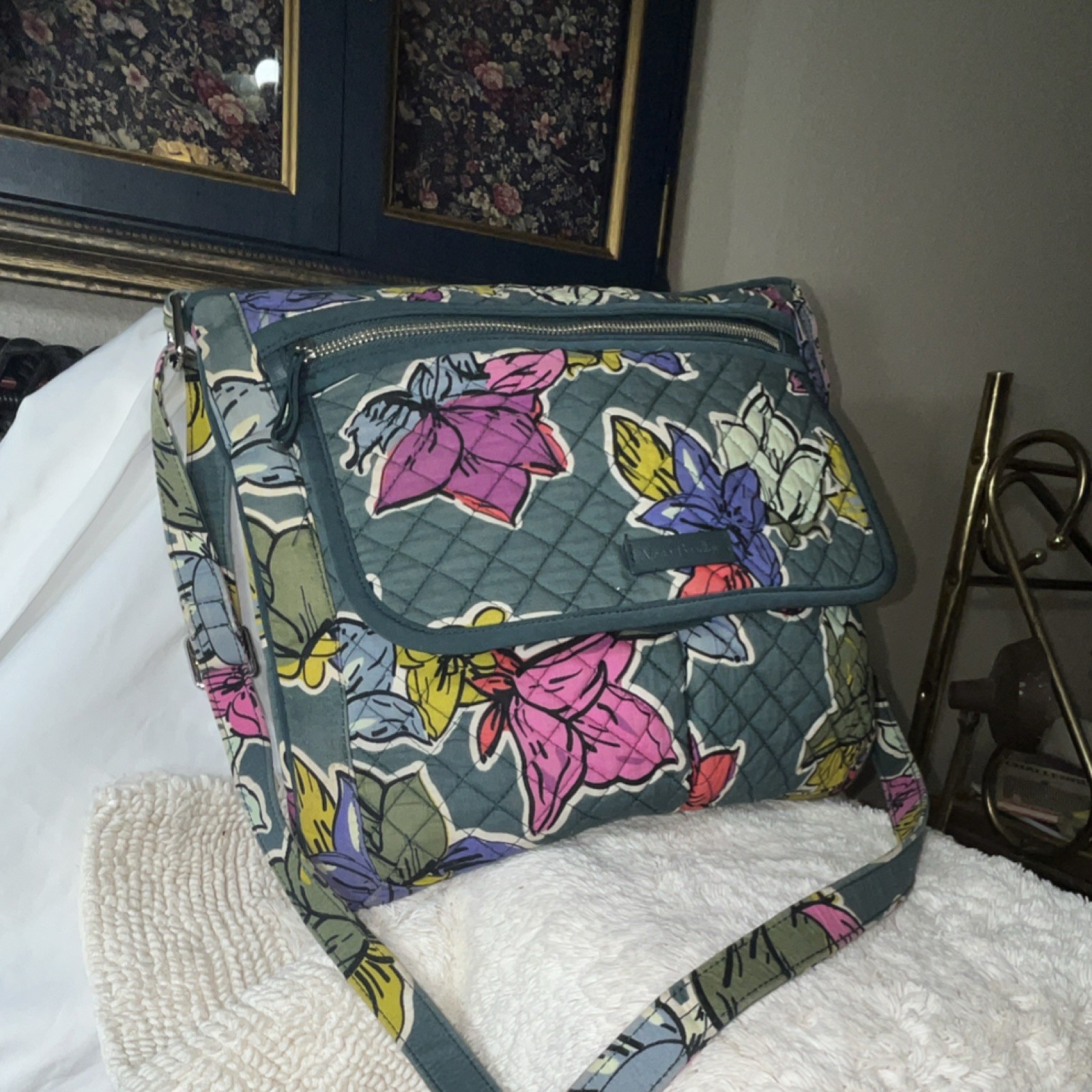 Vera Bradley Teal Multicolor Quilted Floral Shoulder Bag Adjustable Strap