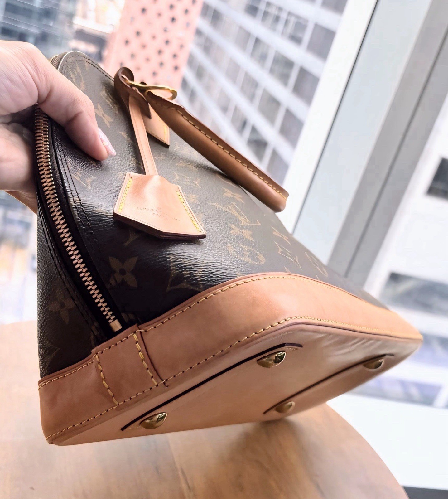 Authentic Louis Vuitton Alma PM Monogram – Full Set, Excellent Condition