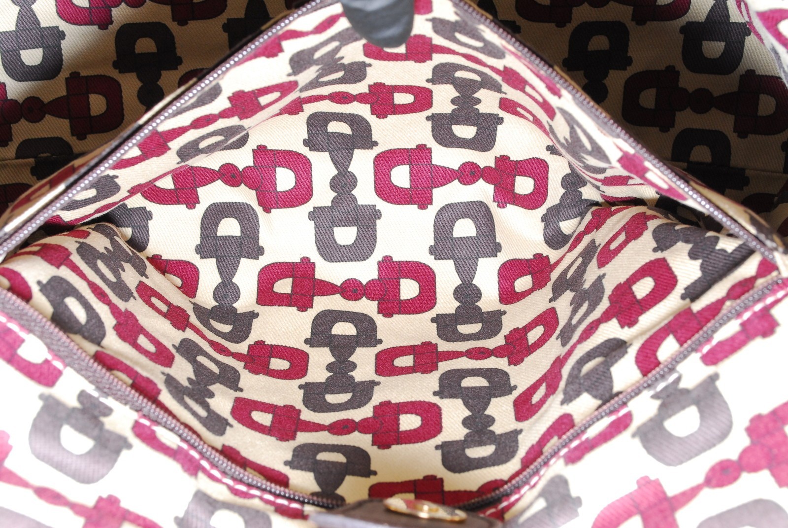 Gucci Guccissima Sukey Tote Bag Brown Leather GG Charm Shoulder Bag Italy