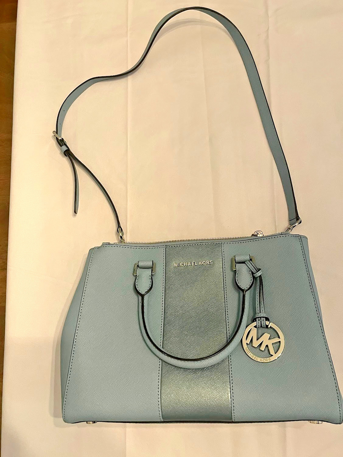 Michael Kors Medium Selma Saffiano bag Blue