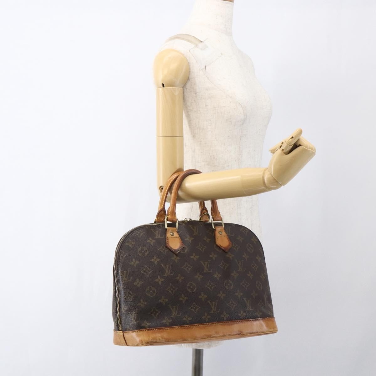 LOUIS VUITTON Monogram Alma Hand Bag M51130 LV Auth 168340