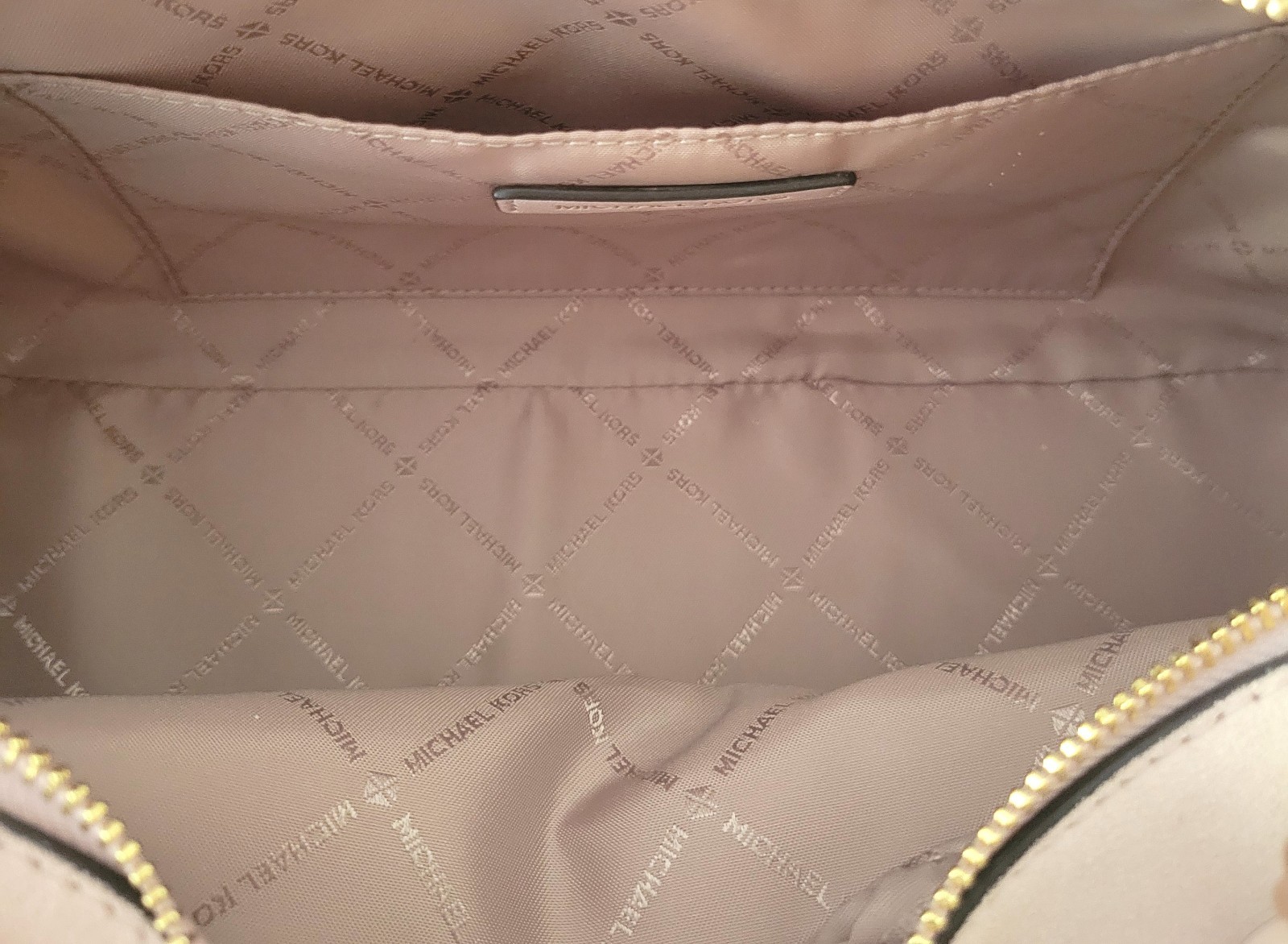 Michael Kors Cecily Medium Shoulder Bag Handbag Powder Blush Suede Leather
