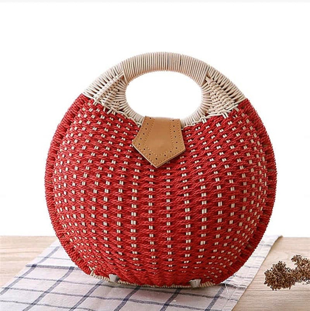 Women’s Round Woven Top Handle Bag Natural Color Open Closure Beige Lining