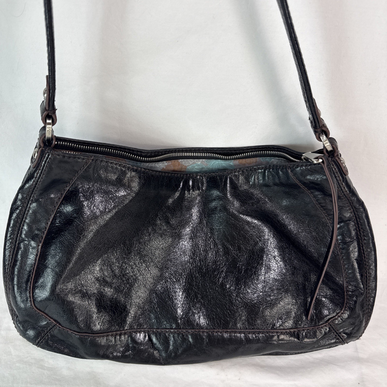 Hobo V1610 Womens Dark Brown Black Soft Shiny Leather Zip-Top Shoulder Bag