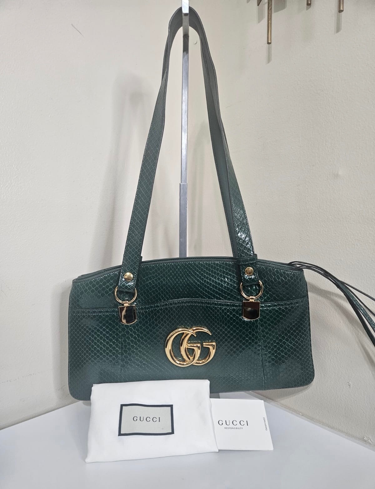 Gucci Large Arli Top Handle Shoulder Bag Green Python Snakeskin Gold GG 550130