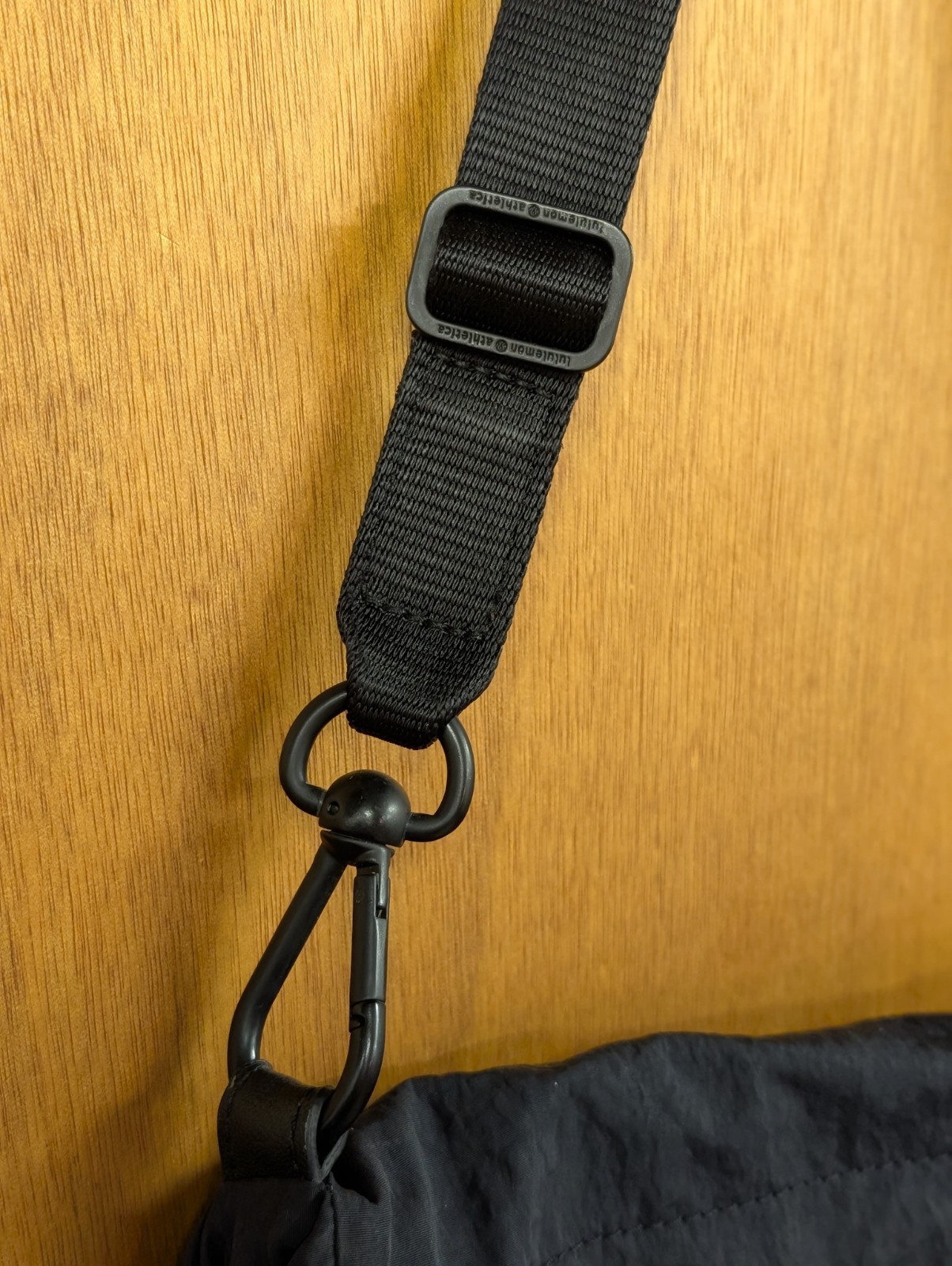 Lululemon Black Crossbody Nylon Purse Festival Bag Adjustable Strap Foldover