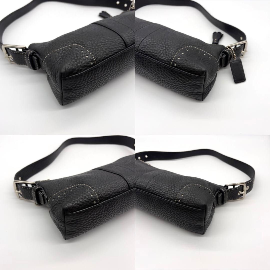 COACH y2k Leather Pouch Shoulder Bag Tassel Punch Detailing Black 11x26x7.5cm
