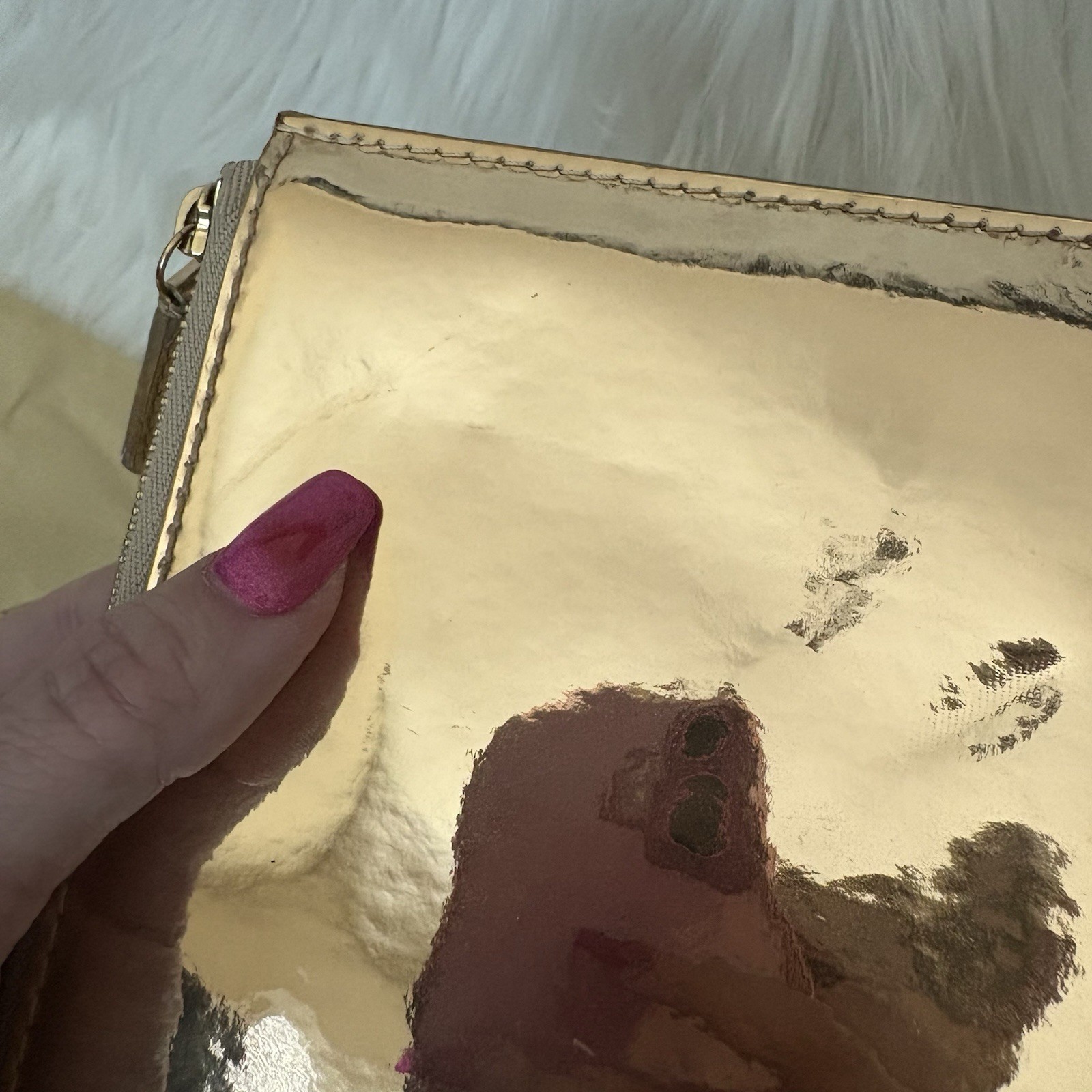 Authentic 2006 Louis Vuitton Gold Dore Miroir Mirror Flat Pochette Bag EUC