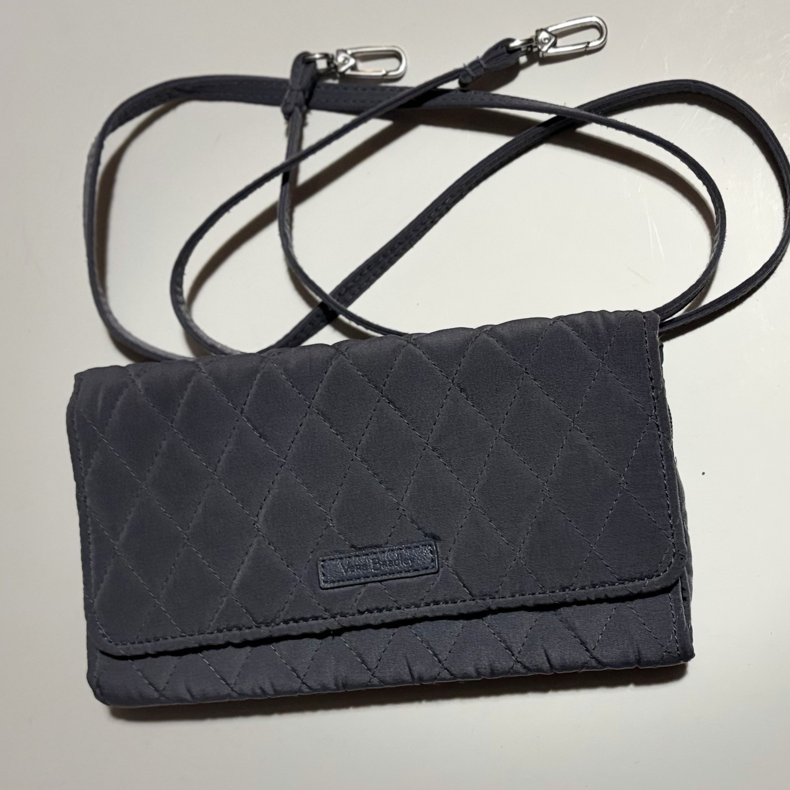 Vera Bradley RFID 3-in-1 Crossbody Wallet Quilted Carbon Gray – No Wrist Strap
