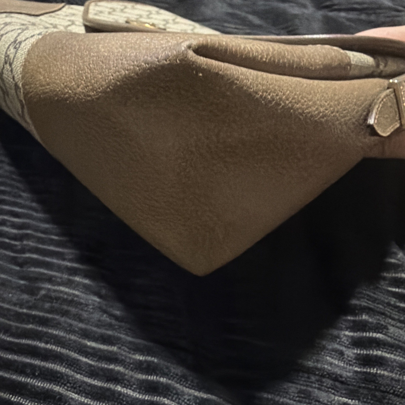 Gucci Plus Vintage Crossbody Bag