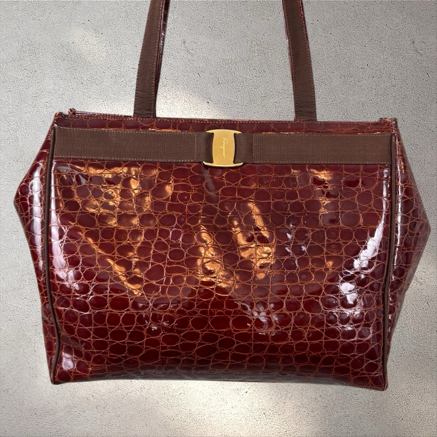 Vtg Salvatore Ferragamo Croc Embossed Shoulder Tote Vara Bag Purse