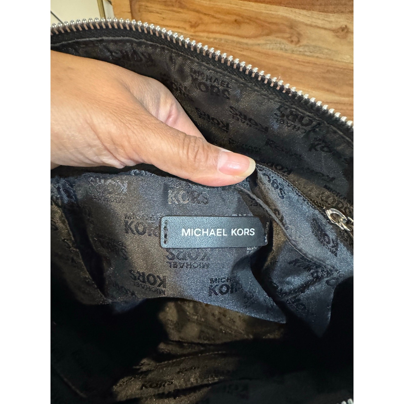 Michael Kors Monogram MK Logo Large Satchel Purse gray black w/bag charm 2018