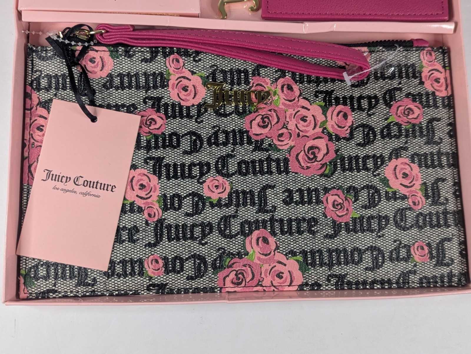JUICY COUTURE 3 PC Gift Set: Wristlet Card Wallet Keychain New In Box