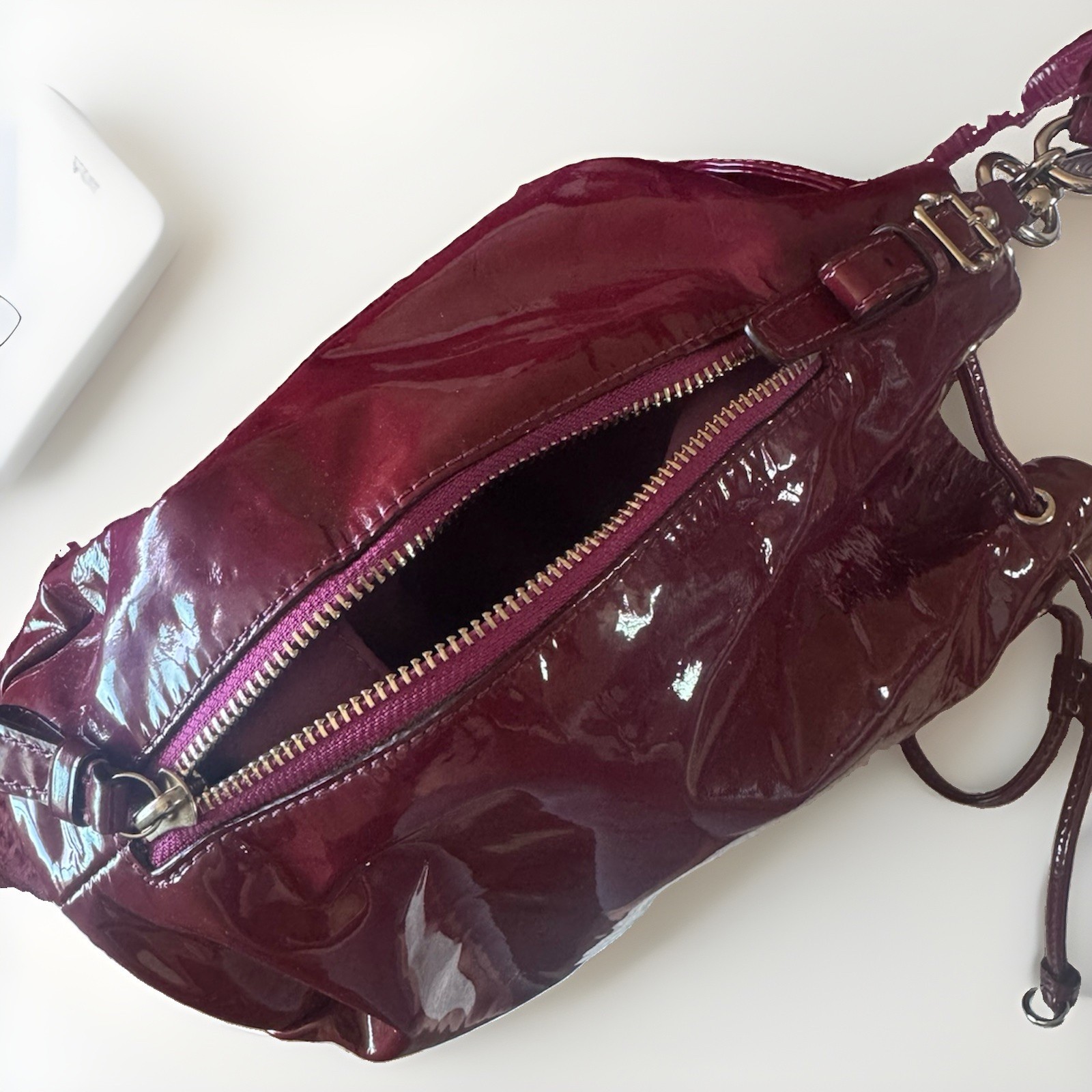 Coach Burgundy Drawstring Zip Shoulder Bag w Hang Tag & Original Dust Bag