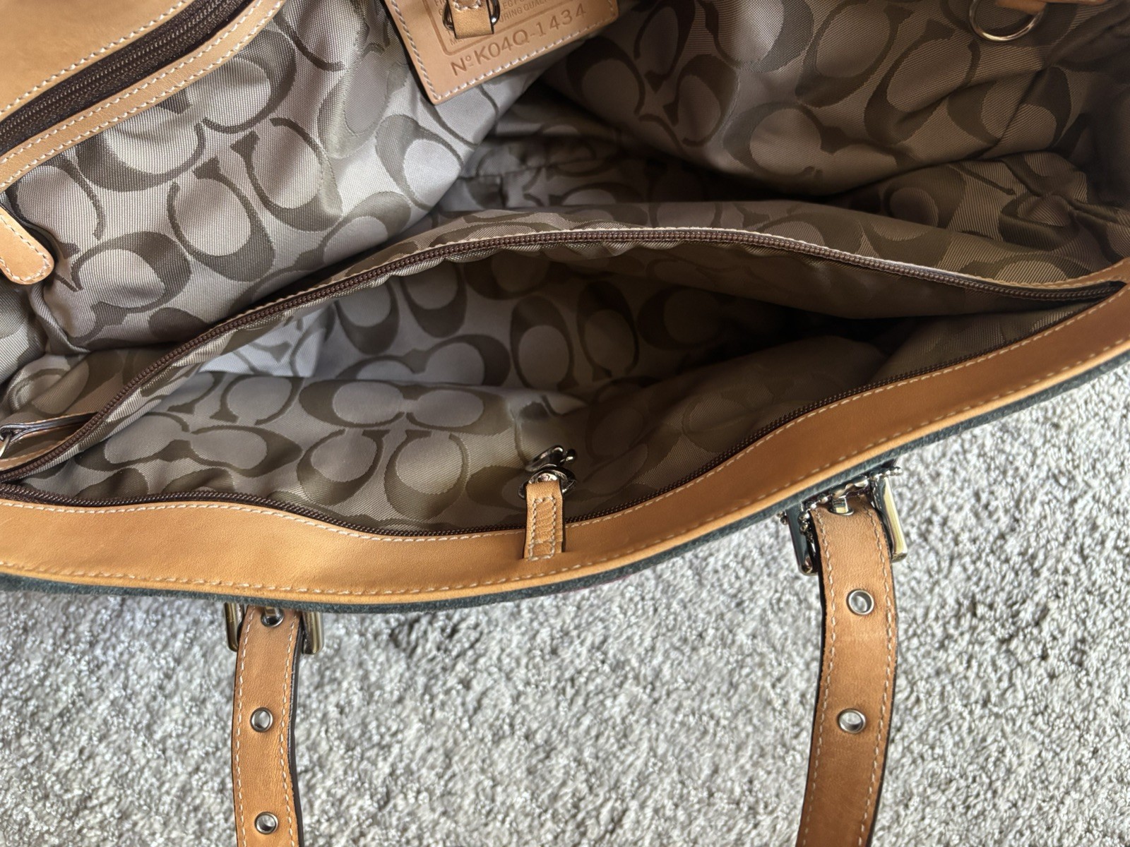 COACH Ltd Edition Wave Design Suede Large Tote + Wristlet & Dustbag