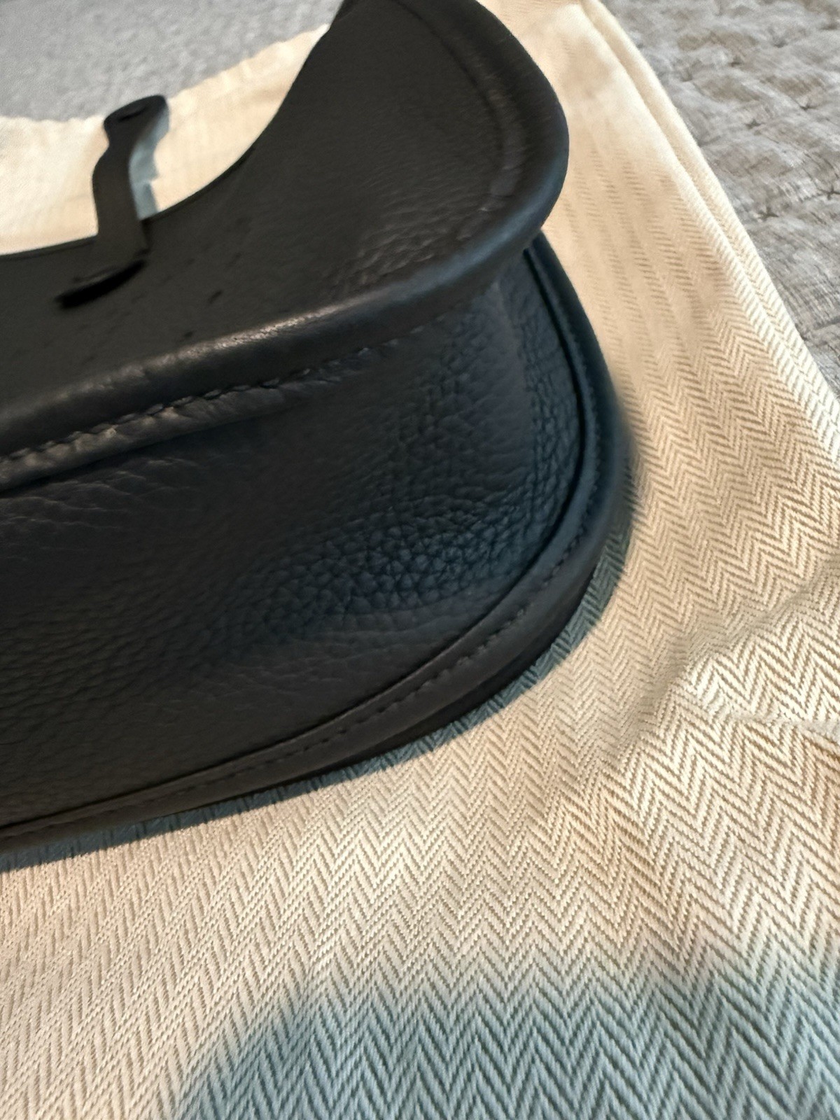 Hermes Evelyne 29 PM Black Crossbody Taurillon Clemence Leather Silver HW NEW