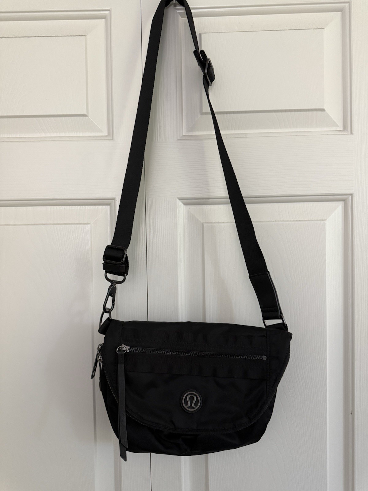 Lululemon Black Nylon Crossbody Bag
