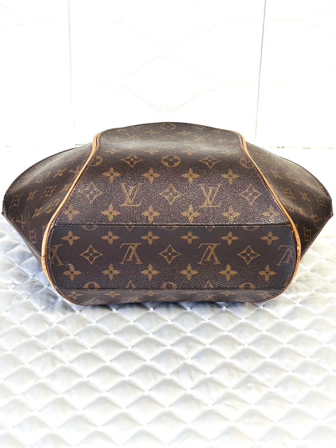 Louis Vuitton Ellipse MM Monogram Handbag M51126 Brown Top Handle Bag LV