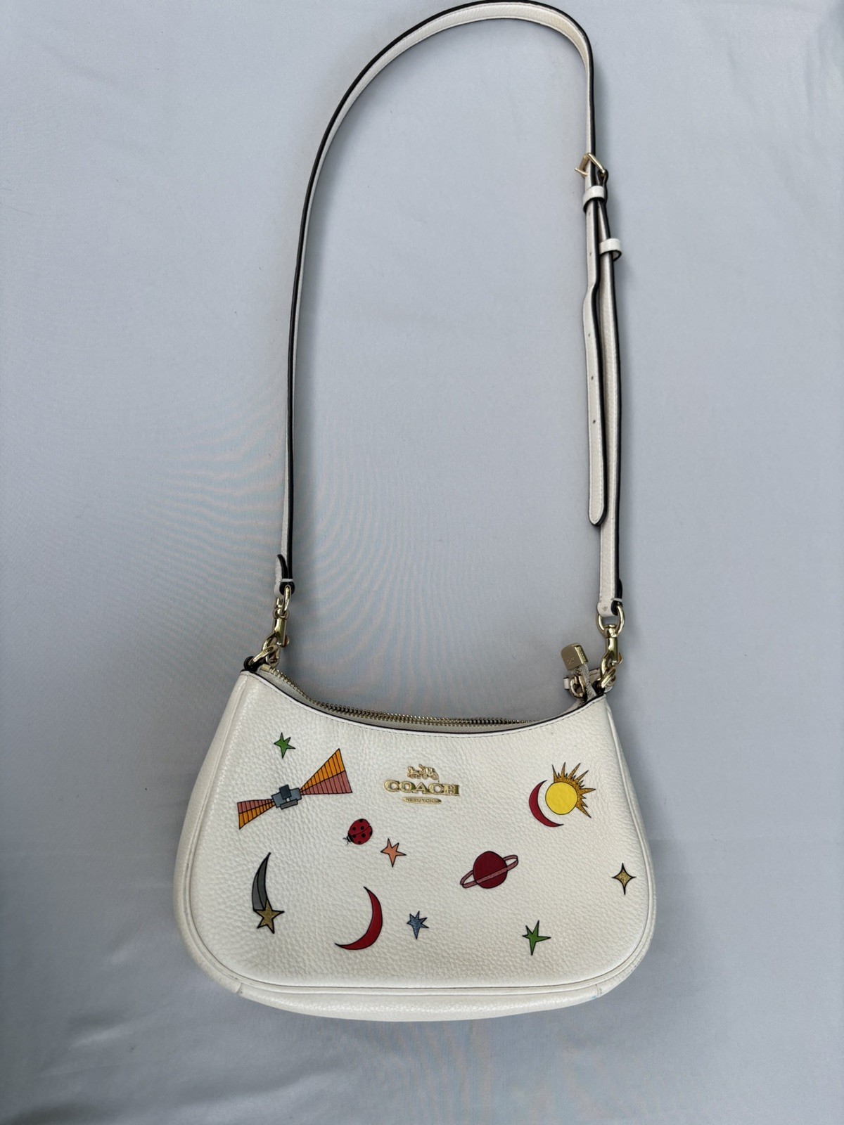 Coach X Observed By Us Teri Shoulder Bag In Leather With Print CU388