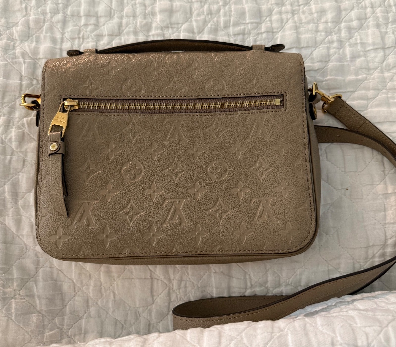 Louis Vuitton Monogram Empreinte Pochette Metis Turtledove Cross Body Bag