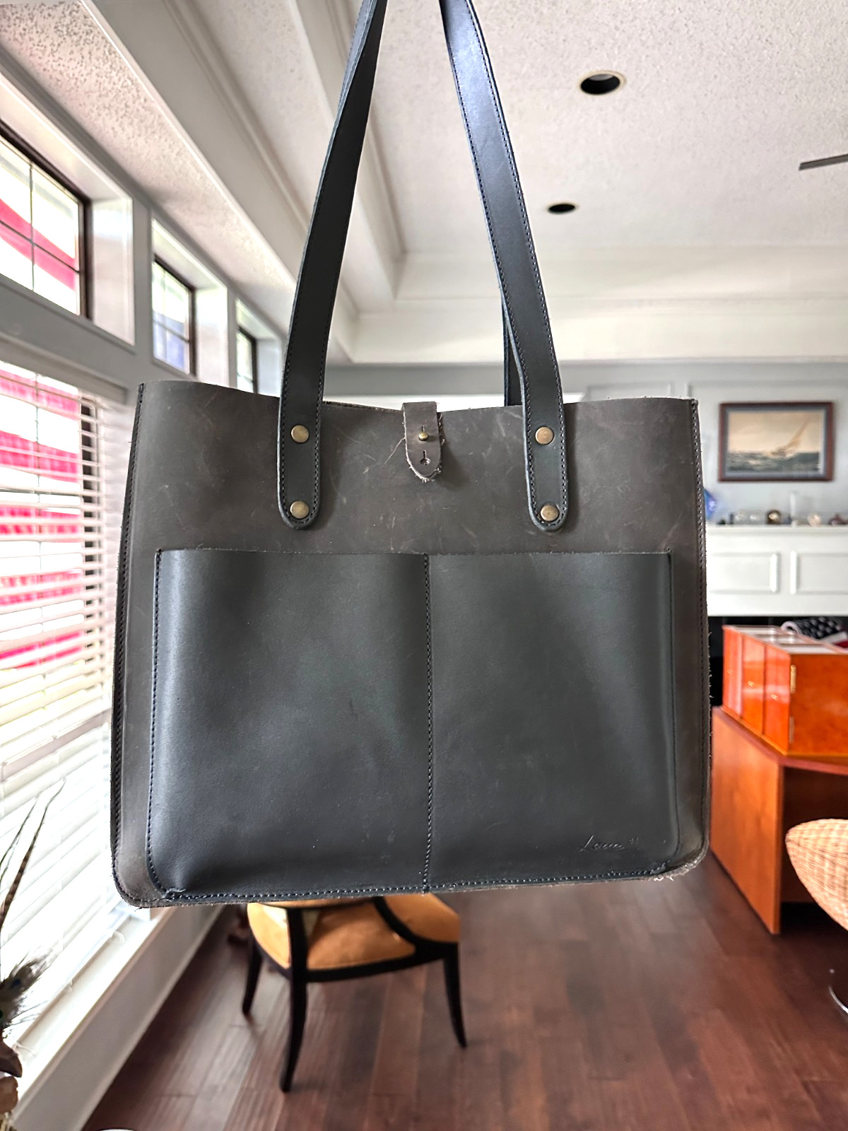 PRISTINE SADDLEBACK LOVE 41 CHESSNUT CARBON LEATHER FRONT POCKET TOTE 14″x12″X5″